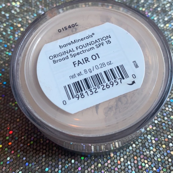 bareMinerals ORIGINAL FOUNDATION 🐱 - Picture 2 of 3